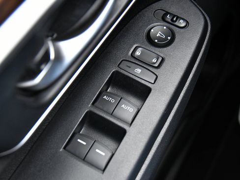 Used 2021 Honda CR-V EX image 33