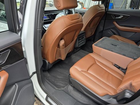 Used 2023 Audi Q7 2.0T Premium image 29