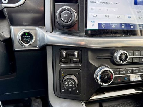 Used 2022 Ford F150 Lariat w/ Max Trailer Tow Package image 23