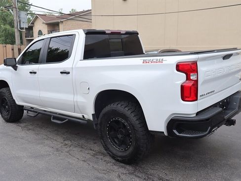 Used 2021 Chevrolet Silverado 1500 LT Trail Boss w/ Convenience Package II AWD/4WD image 5