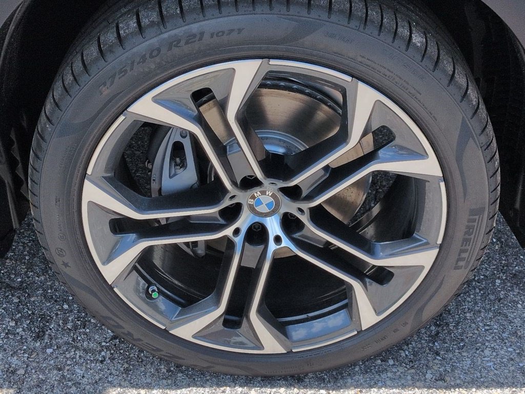 New 2026 BMW X5 xDrive40i w/ Premium Package AWD/4WD image 11
