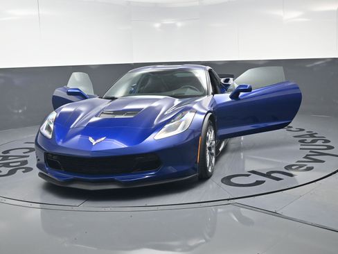 Used 2018 Chevrolet Corvette Grand Sport RWD image 22