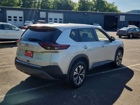 Certified 2023 Nissan Rogue SV AWD/4WD image 4