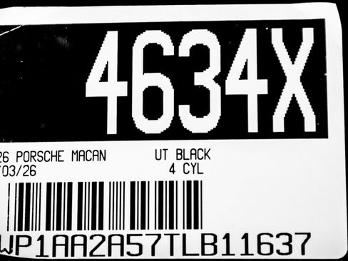 New 2026 Porsche Macan image 28