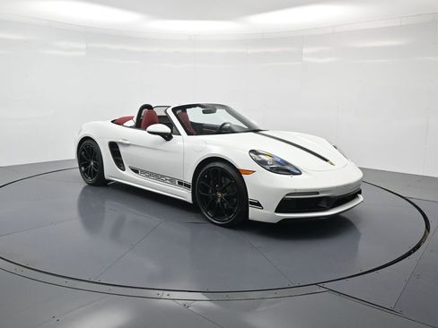 Used 2024 Porsche 718 Boxster image 32