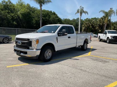 Used 2017 Ford F250 XL w/ Power Equipment Group image 3