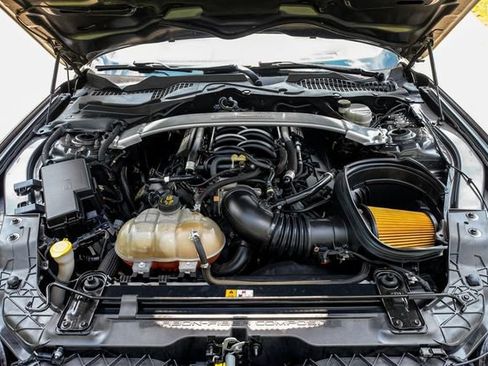 Used 2017 Ford Mustang Shelby GT350 w/ Electronics Package RWD image 50