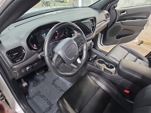Used 2024 Dodge Durango GT image 18