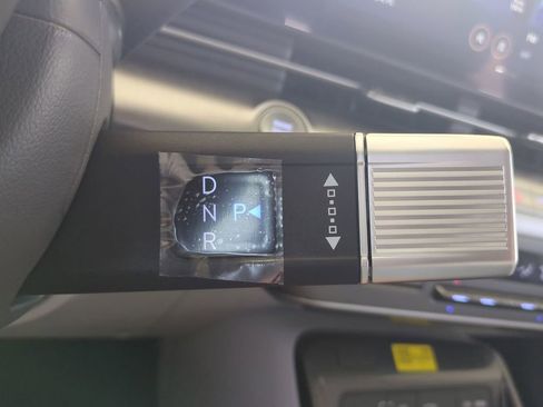 New 2026 Hyundai Kona Limited FWD image 22
