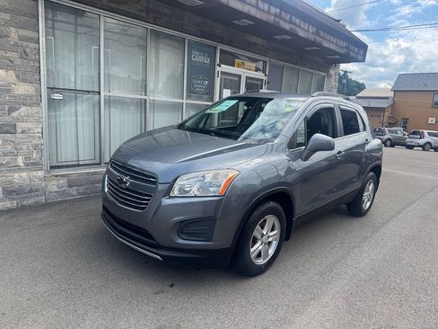 Used 2015 Chevrolet Trax LT w/ LT Plus Package AWD/4WD image 1
