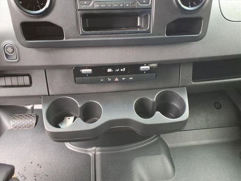 New 2026 Mercedes-Benz Sprinter 2500 image 23