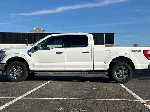 Used 2023 Ford F150 Lariat w/ Trailer Tow Package image 7
