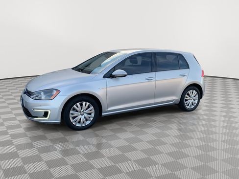 Used 2015 Volkswagen e-Golf Limited Edition image 3