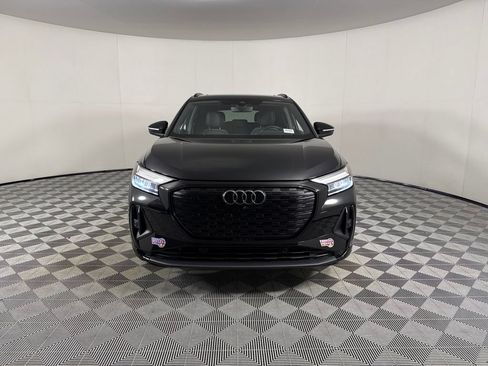 Used 2024 Audi Q4 e-tron Premium Plus w/ Premium Plus AWD/4WD image 4