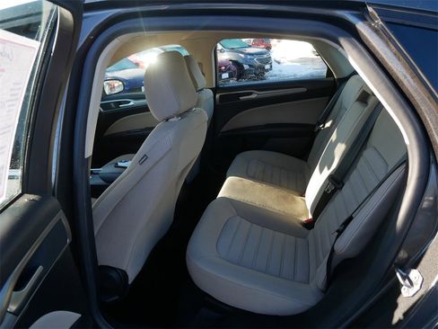 Used 2020 Ford Fusion S image 11