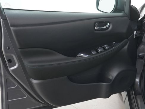 Used 2025 Nissan Leaf SV Plus FWD image 19