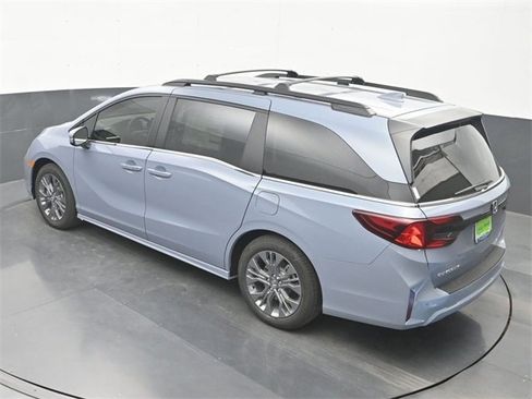 Used 2025 Honda Odyssey Touring image 21