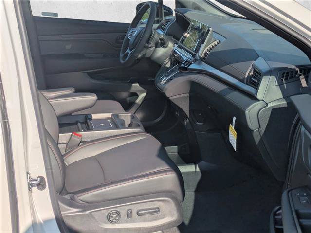 Certified 2026 Honda Odyssey Sport-L image 17