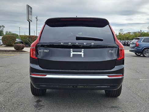 New 2026 Volvo XC90 B6 Ultra w/ Protection Package AWD/4WD image 5