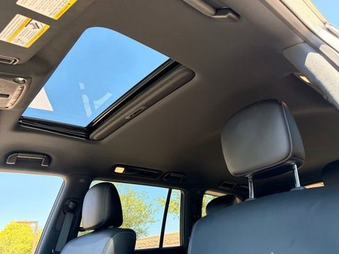 Used 2024 INFINITI QX80 Sensory w/ Cargo Package AWD/4WD image 13