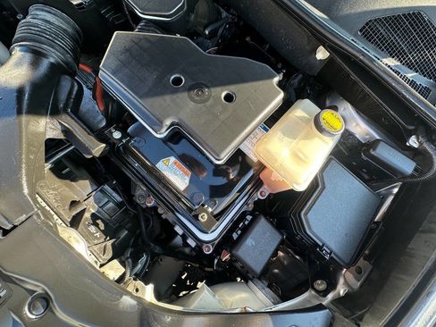 Used 2010 Toyota Highlander Limited image 43