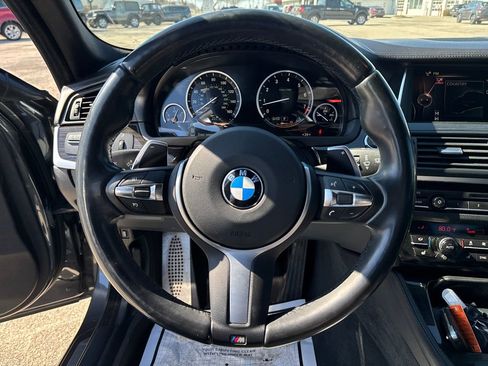 Used 2016 BMW 550i xDrive Sedan image 18
