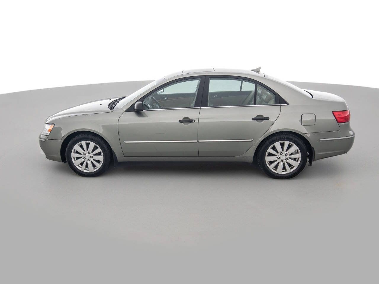 Used 2010 Hyundai Sonata Limited FWD image 8