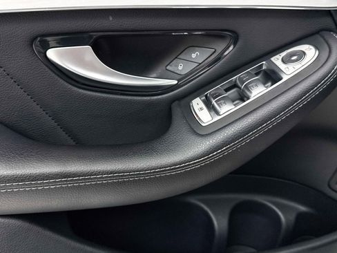 Used 2019 Mercedes-Benz GLC 300 4MATIC Coupe image 28