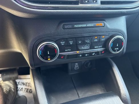 Used 2025 Ford Escape ST-Line Select image 21