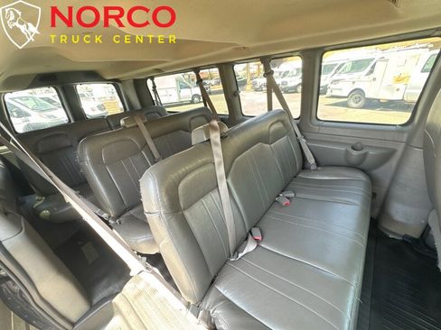 Used 2014 Chevrolet Express 3500 LS image 4