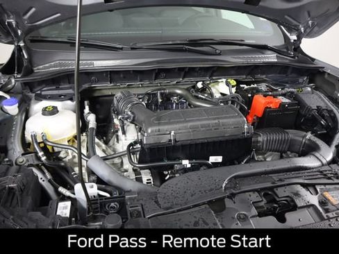 Used 2024 Ford Escape ST-Line w/ Tech Pack #1 AWD/4WD image 18