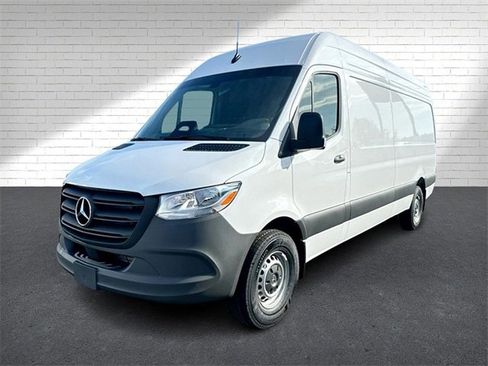 New 2025 Mercedes-Benz Sprinter 2500 image 5