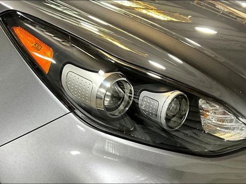 Used 2017 Kia Sportage LX image 4