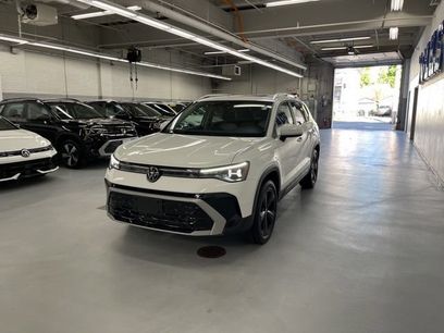 Used 2025 Volkswagen Taos SEL