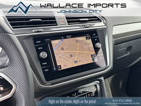 Used 2024 Volkswagen Tiguan SEL R-Line AWD/4WD image 25