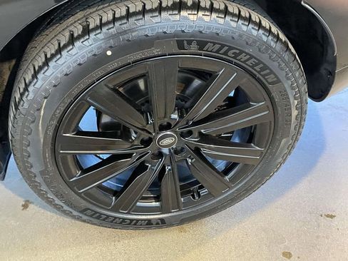 Used 2023 Land Rover Range Rover Long Wheelbase Autobiography AWD/4WD image 12