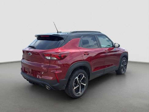 Used 2023 Chevrolet TrailBlazer RS w/ Sun and Liftgate Package AWD/4WD image 6