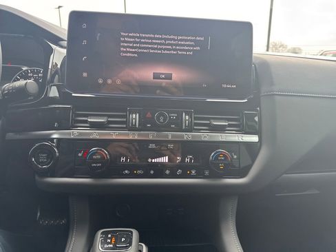 New 2026 Nissan Pathfinder SV AWD/4WD image 19
