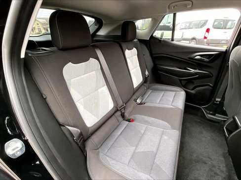 Used 2024 Chevrolet Trax LS w/ Driver Confidence Package image 20