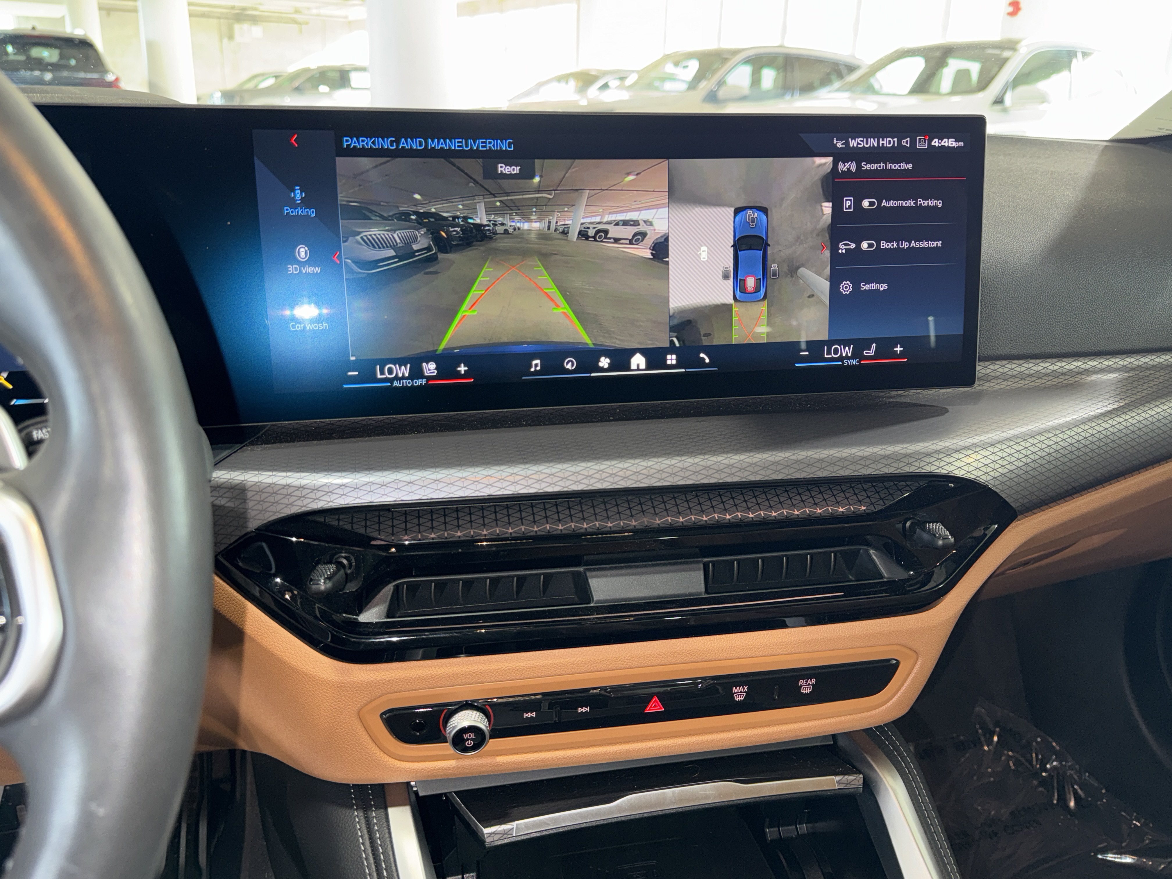 Used 2025 BMW M440i Coupe RWD image 24