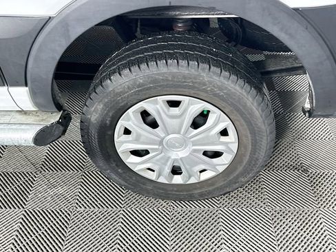 Used 2024 Ford Transit 250 Low Roof w/ Exterior Upgrade Package RWD image 28