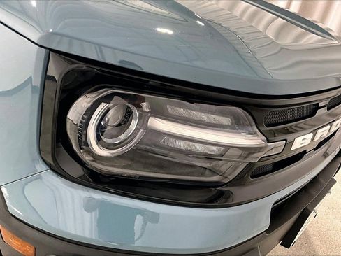 Used 2022 Ford Bronco Sport Outer Banks w/ Tech Package image 28