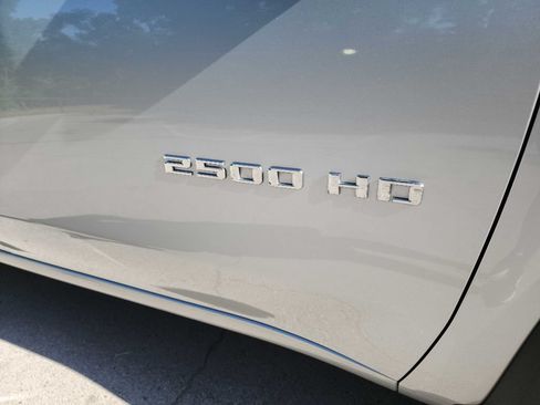 Used 2023 Chevrolet Silverado 2500 LT w/ Convenience Package AWD/4WD image 19