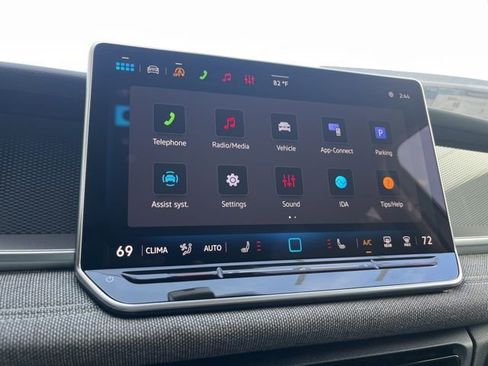 New 2026 Volkswagen Tiguan S FWD image 14