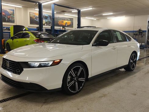 Used 2023 Honda Accord Sport image 22