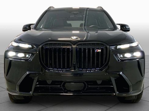 Used 2025 BMW X7 M60i AWD/4WD image 3
