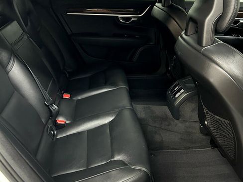 Used 2018 Volvo S90 T5 Momentum w/ Convenience Package image 26