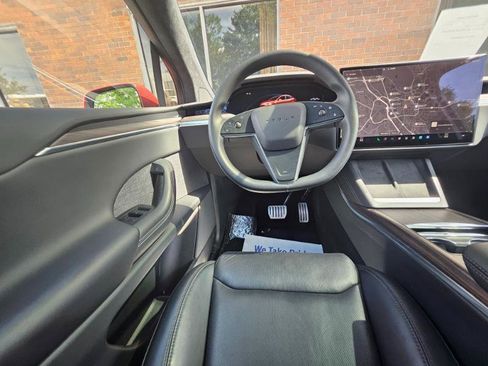 Used 2023 Tesla Model X AWD/4WD image 5