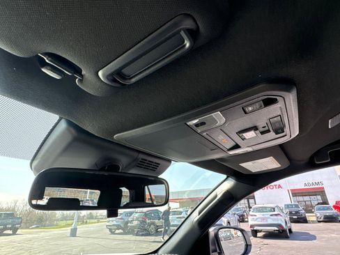 New 2026 Toyota 4Runner SR5 image 28