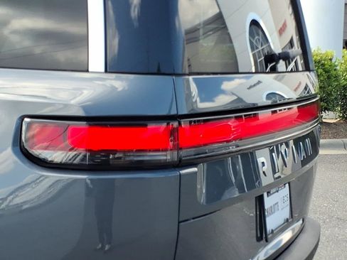 Used 2024 Rivian R1S Adventure AWD/4WD image 16